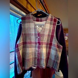 Koret wool blend vest. Size 14, but fits like a modern M/L.